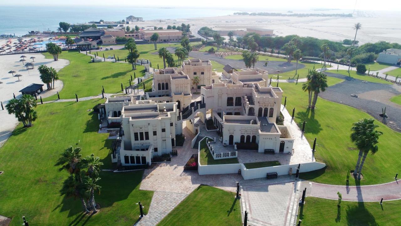 Al Maya Island & Resort Abu Dhabi Esterno foto