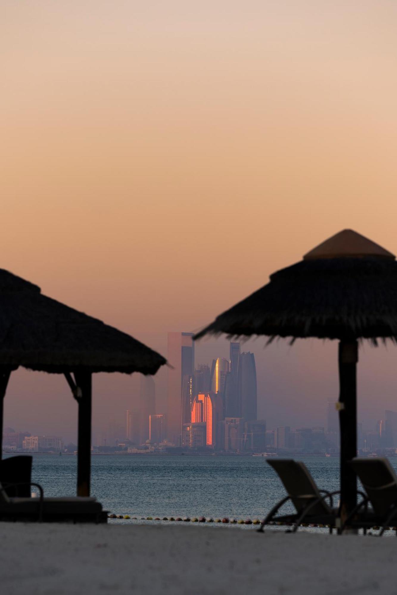 Al Maya Island & Resort Abu Dhabi Esterno foto